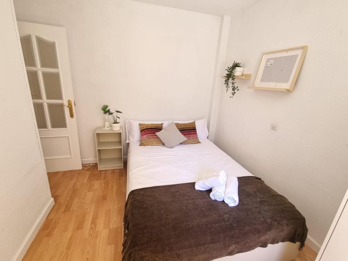 Un Rincon Con Vistas Al Parque Wifi Junto A Catedral By Apartamentos Logroño Zewnętrze zdjęcie