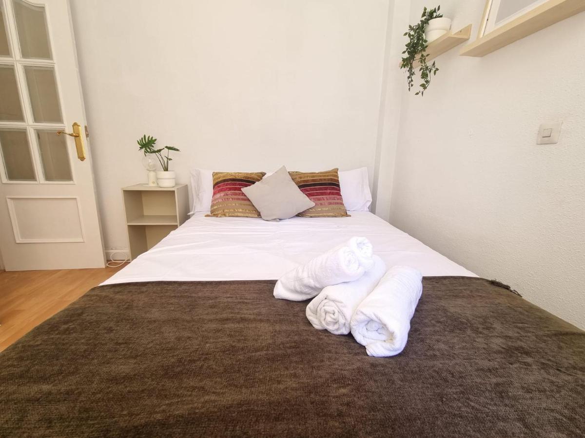 Un Rincon Con Vistas Al Parque Wifi Junto A Catedral By Apartamentos Logroño Zewnętrze zdjęcie