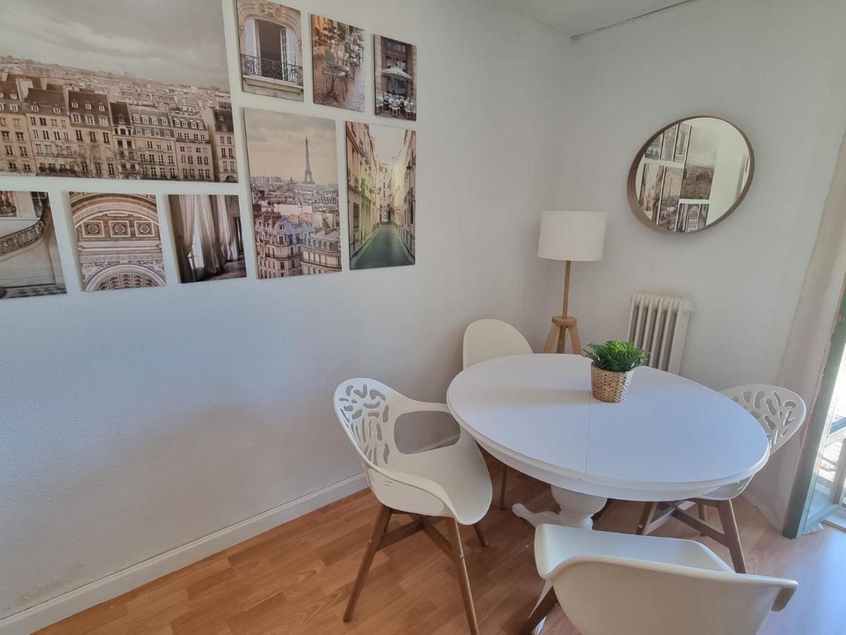 Un Rincon Con Vistas Al Parque Wifi Junto A Catedral By Apartamentos Logroño Zewnętrze zdjęcie
