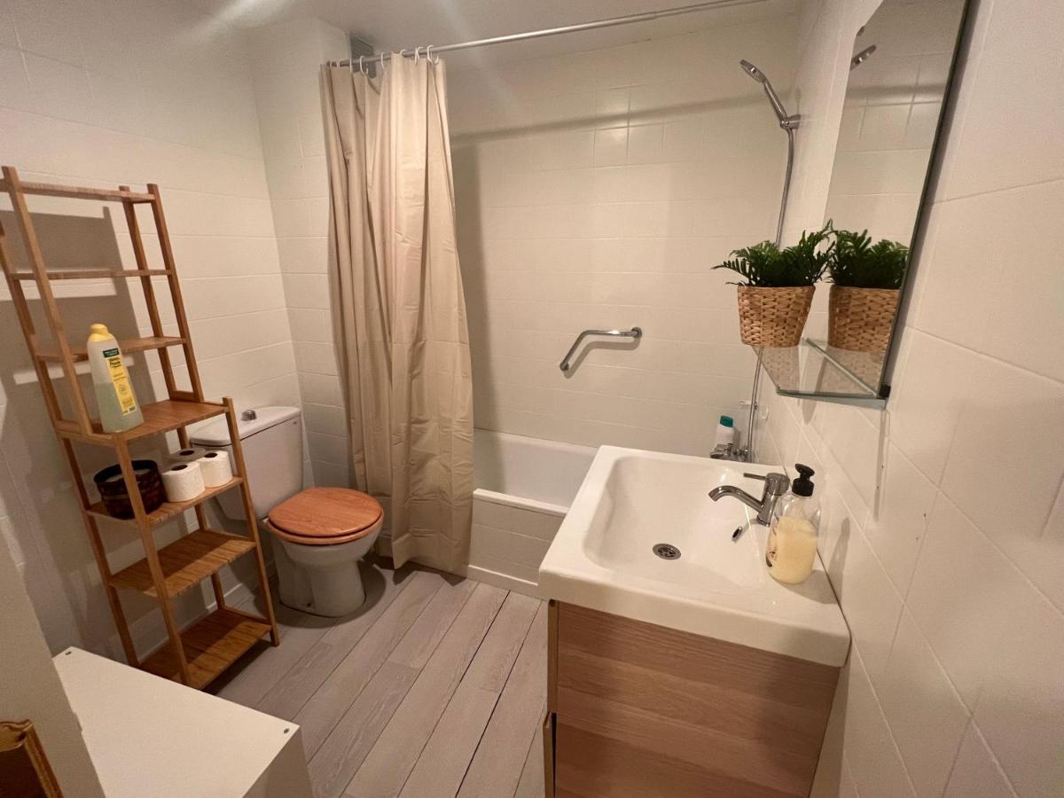 Un Rincon Con Vistas Al Parque Wifi Junto A Catedral By Apartamentos Logroño Zewnętrze zdjęcie